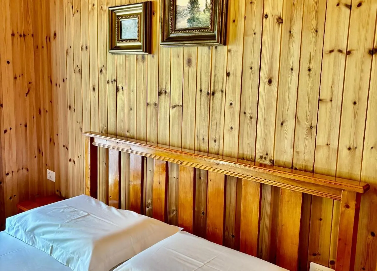 ***  Hotel Blen Grand Berat Albania