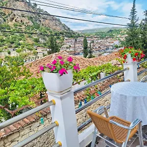  Bed & Breakfast Riverside